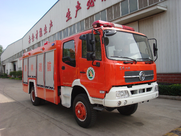 東風四驅(qū)消防車